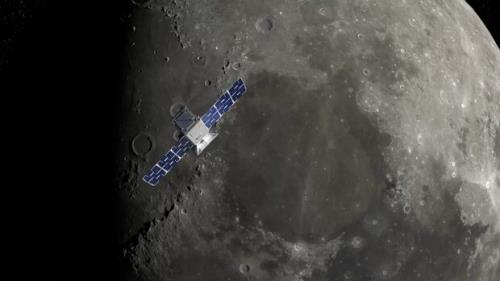 اولین ماهواره کیوب ست به ماه رسید