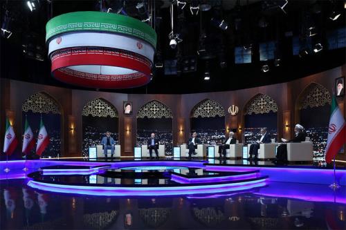 نامزدها برای مشکلات اقتصادی چقدر دانش بنیانی فکر می کنند؟